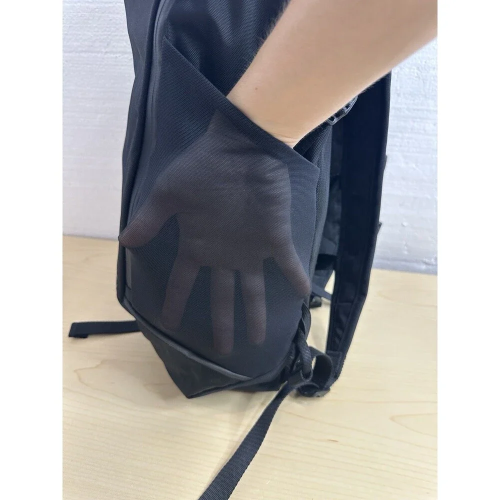 Lululemon More Miles Active Backpack 17L, Black